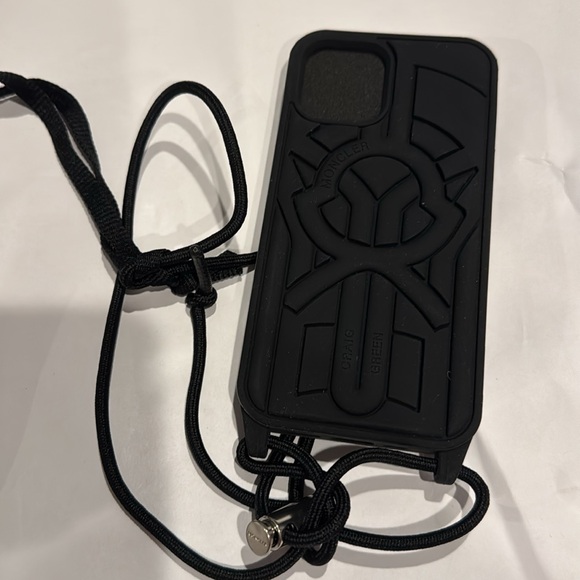 スマホアクセサリー MONCLER GENIUS iPhone xs/s専用ケース